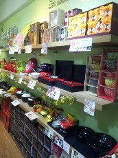 專(zhuān)營(yíng)歐美日韓高級(jí)新穎廚房用品, 煮食用具, 烘焙用品, 餐桌酒具, 歡迎零售及批發(fā)