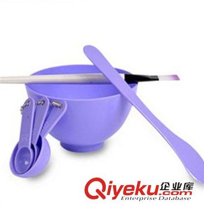 美容配件 DIY美容套裝 面膜碗四件套 美眉必備美容面膜套裝批發(fā)-義烏市杜鵑電子商務(wù)商行提供美容配件 DIY美容套裝 面膜碗四件套 美眉必備美容面膜套裝批發(fā)的相關(guān)介紹、產(chǎn)品、服務(wù)、圖片、價(jià)格義烏市杜鵑電子商務(wù)商行、居家日用;洗曬用具;生活日用;廚房家居;五金家電